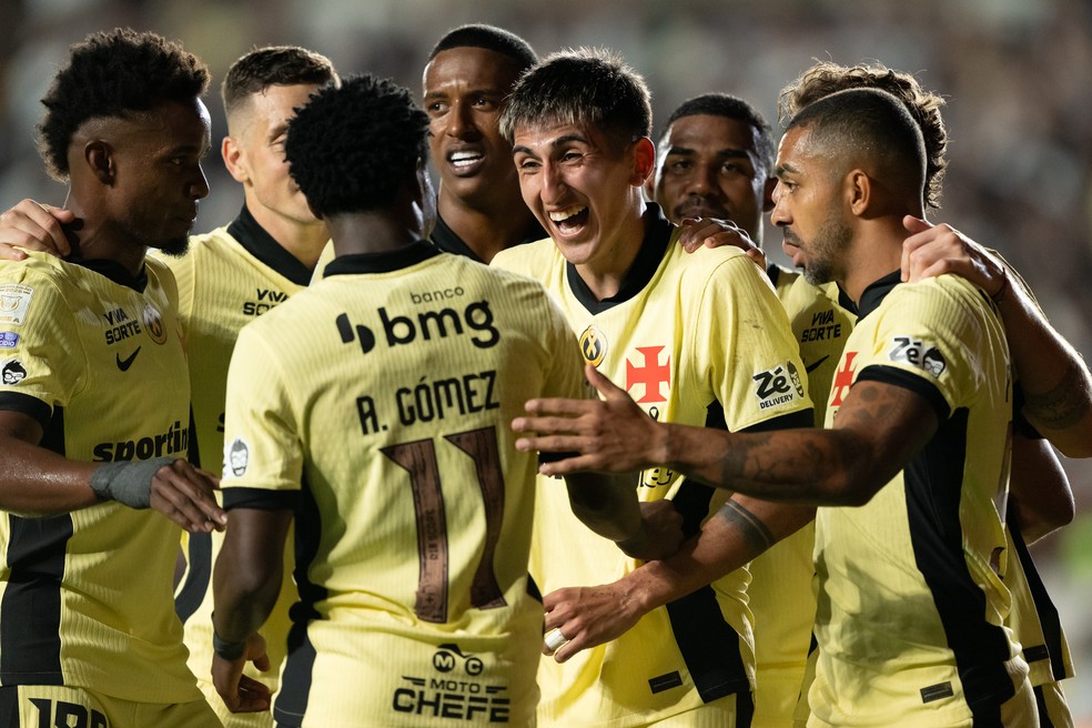 Vasco supera marca de 11 rodadas e deixa a zona de rebaixamento do Brasileirão