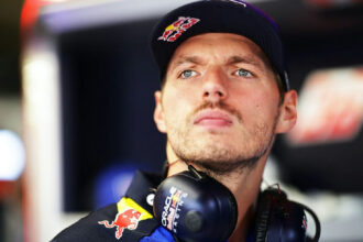 Verstappen critica regulamento de 2026 e aponta falhas técnicas na Fórmula 1