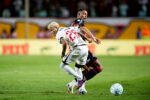 Vitória e Vasco se enfrentam em duelo decisivo pelo campeonato brasileiro