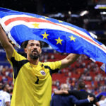 Vozinha concorre ao prêmio de melhor goleiro do mundo na Bola de Ouro