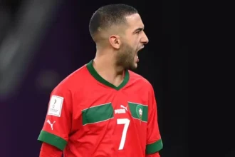 Ziyech acerta com o Botafogo e desembarca no Rio de Janeiro para reforçar elenco