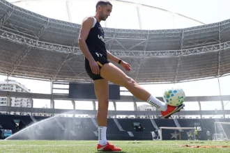 Ziyech impressiona em treinos e eleva expectativa no Botafogo