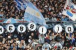 A devoção argentina por Messi e o abismo de identificação da seleção brasileira