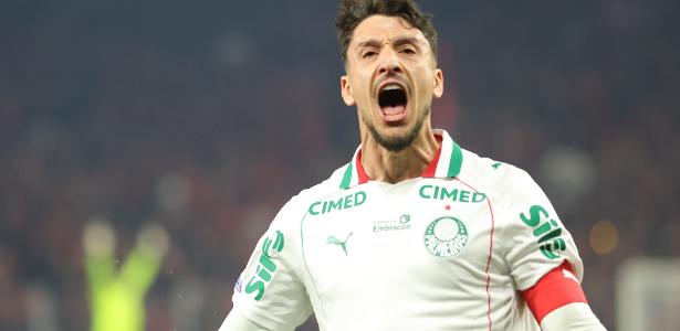 Abel Ferreira rebate críticas sobre repertório após vitória do Palmeiras