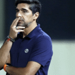 Abel Ferreira rebate polêmica e afirma que Palmeiras garantiu vaga em campo