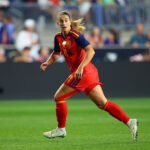 Alexia Putellas conquista nova Bola de Ouro e interrompe hegemonia de Bonmatí