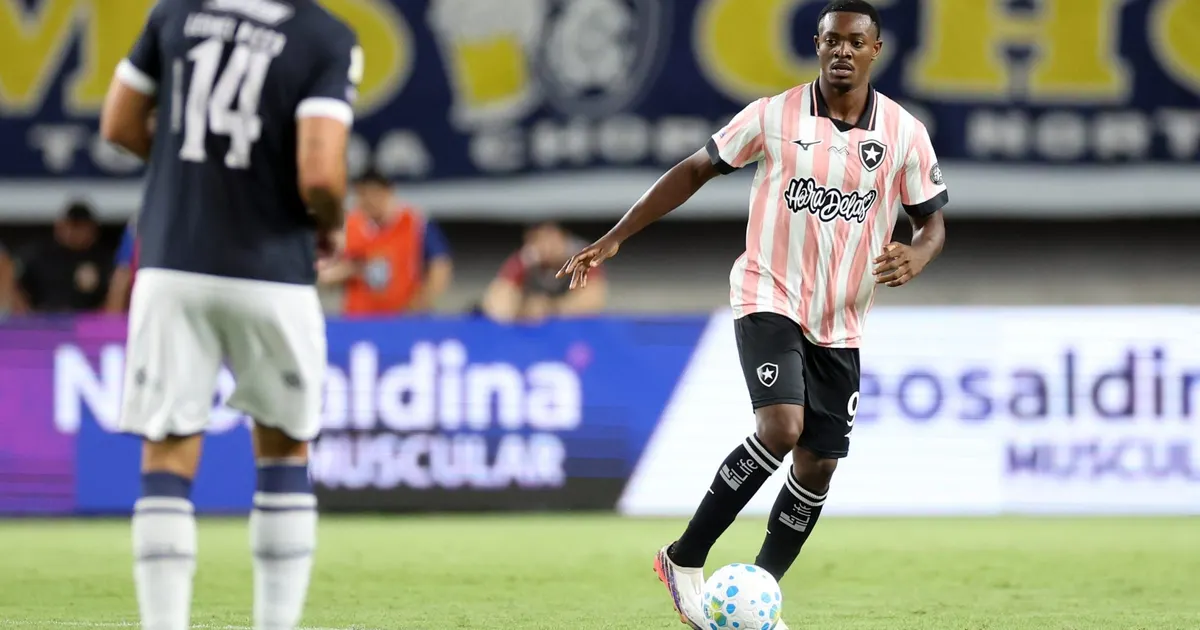 Análise aponta desempenho constrangedor do Botafogo em derrota para o Remo