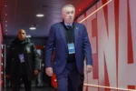 Ancelotti enfrenta críticas de torcedores após escolhas em amistoso da Seleção