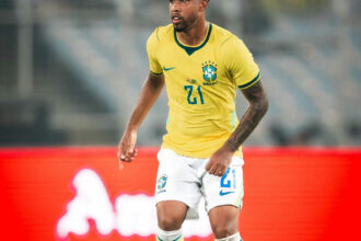 Andrey Santos celebra oportunidade e reafirma compromisso com a Seleção Brasileira