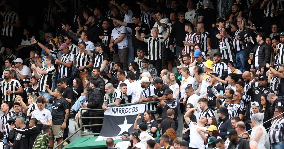 Apoio da torcida alvinegra é exaltado por comissão técnica após empate