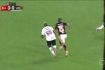 Arbitragem de clássico relembra expulsão anterior e gera debates