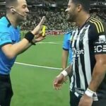 Árbitro que viralizou após cartão em Hulk comanda semifinal