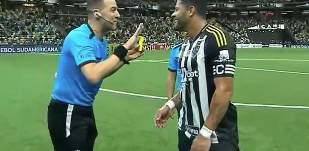 Árbitro que viralizou após cartão em Hulk comanda semifinal