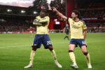 Arsenal supera o Forest fora de casa e segue perseguindo o líder na tabela