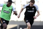 Arthur chaves participa de treino do botafogo e surpresa movimenta bastidores