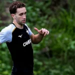 Arthur Chaves retorna aos treinos e reforça o Botafogo para duelo contra a Chapecoense