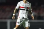Artur comemora fim de jejum de gols e projeta nova fase para o São Paulo