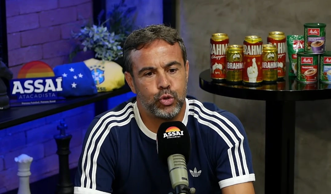 Artur Jorge relembra coletiva decisiva durante campanha vitoriosa do Botafogo