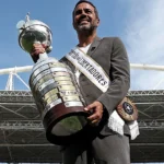Artur Jorge revela bastidores da conquista histórica da Libertadores pelo Botafogo