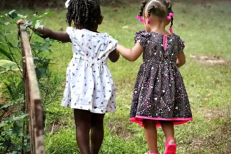 Astrologia infantil: como o signo solar influencia o comportamento e o desenvolvimento