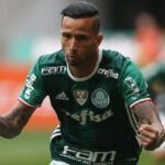 Atacante Leandro Pereira encerra a carreira aos trinta e cinco anos