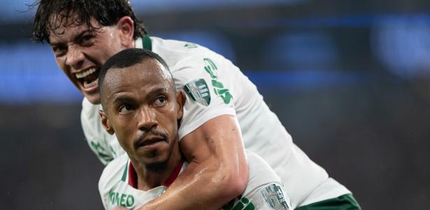 Athletico-pr e palmeiras duelam no brasileiro com transmissão ao vivo