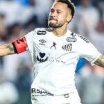 Atlético-mg e Santos se enfrentam pela 30ª rodada do Brasileirão na Arena MRV