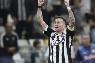 Atlético-mg supera Red Bull Bragantino na Arena MRV em duelo marcado por susto