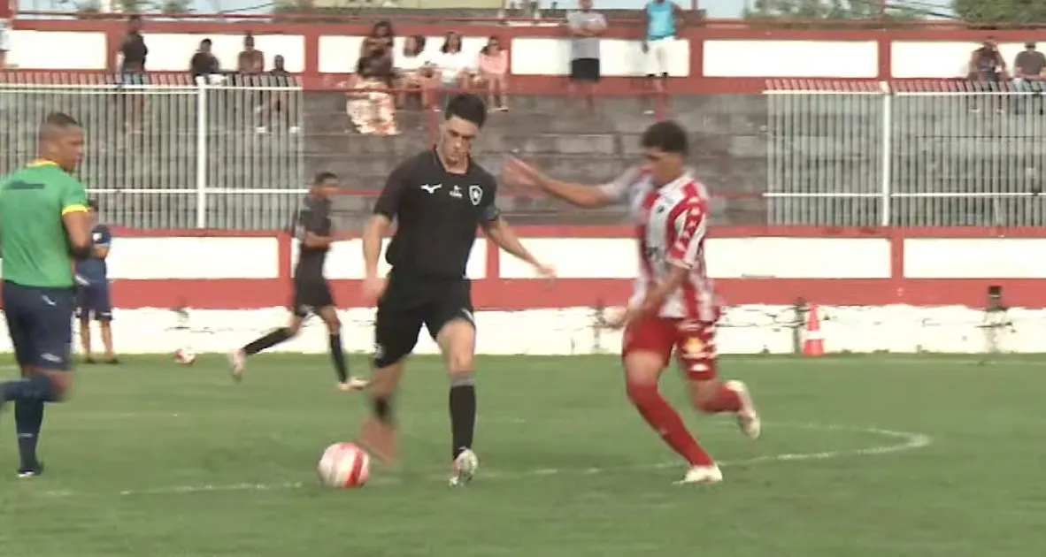 Bangu derrota o Botafogo por 2 a 0 em Moça Bonita e complica rival no Carioca Sub-20