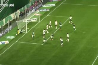 Barboza marca e Palmeiras vence Corinthians em clássico pelo Brasileirão