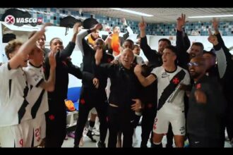 Biro se torna o maestro do tradicional grito de Casaca no Vasco