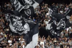 Botafogo e Vasco mobilizam torcida com 15 mil ingressos vendidos para o clássico