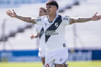Botafogo encaminha chegada de Mateo Peralta e negocia saída antecipada com o Danubio