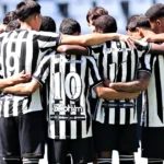 Botafogo enfrenta Bahia pela Copa do Brasil Sub-20 no Nilton Santos