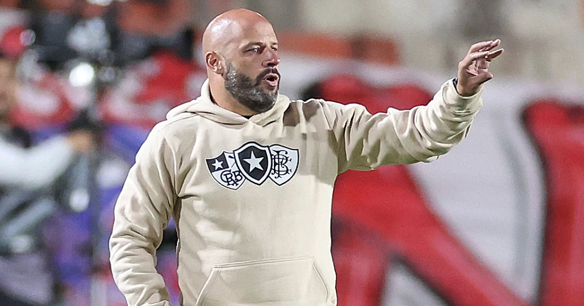 Botafogo firma acordo com Franclim Carvalho para quitar multa rescisória