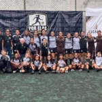 Botafogo fortalece base feminina em visita a projeto social no Rio de Janeiro