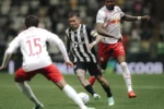 Botafogo ganha fôlego no Brasileirão após tropeços de São Paulo e Red Bull Bragantino