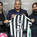 Botafogo planeja pronunciamento oficial com cúpula para acalmar torcida