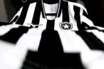 Botafogo projeta nova estratégia comercial após fim de contrato com casas de apostas