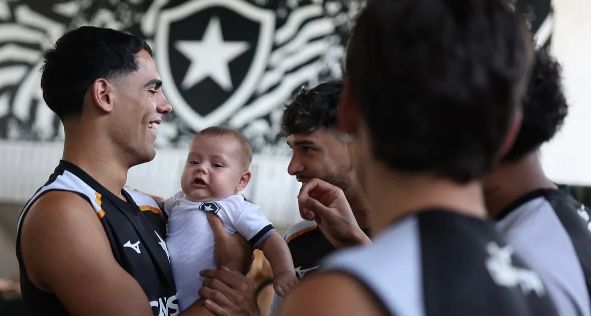 Botafogo promove celebração especial de Dia das Crianças no CT Lonier