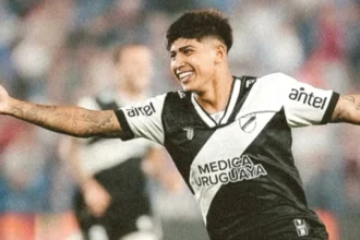 Botafogo supera concorrentes e garante contratação de Mateo Peralta