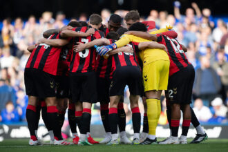 Bournemouth marca história com primeira partida internacional em seu estádio