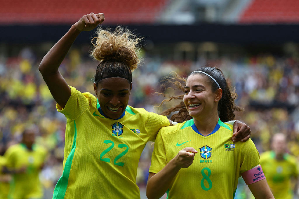 Brasil supera Argentina com brilho ofensivo em amistoso no Beira-rio