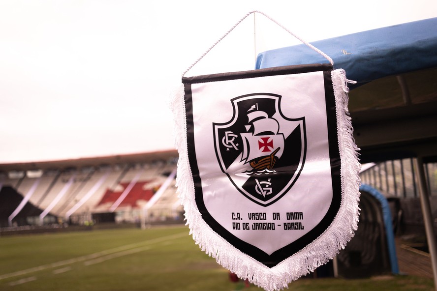 Cade investiga venda da SAF do vasco e apura atuação de marcos lamacchia