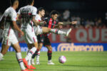 Calleri brilha e São Paulo vence o Vitória no retorno de Lucas Moura
