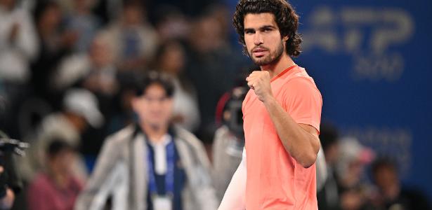 Carlos Alcaraz conquista o bicampeonato no ATP 500 de Tóquio