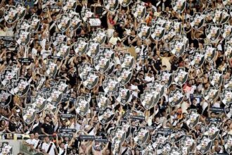 Casagrande defende Vasco no Maracanã para semifinal contra o Boca Juniors