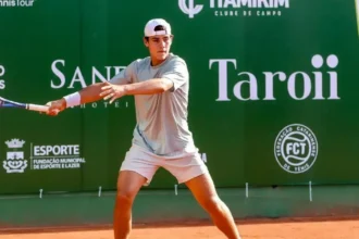 Catarinenses brilham na abertura da ADK Juniors Cup de Tênis em Itajaí