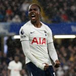 Chelsea sucumbe no segundo tempo e perde o clássico para o Tottenham