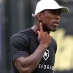 Clarence Seedorf assume comando técnico do Corinthians conforme apuração da ESPN